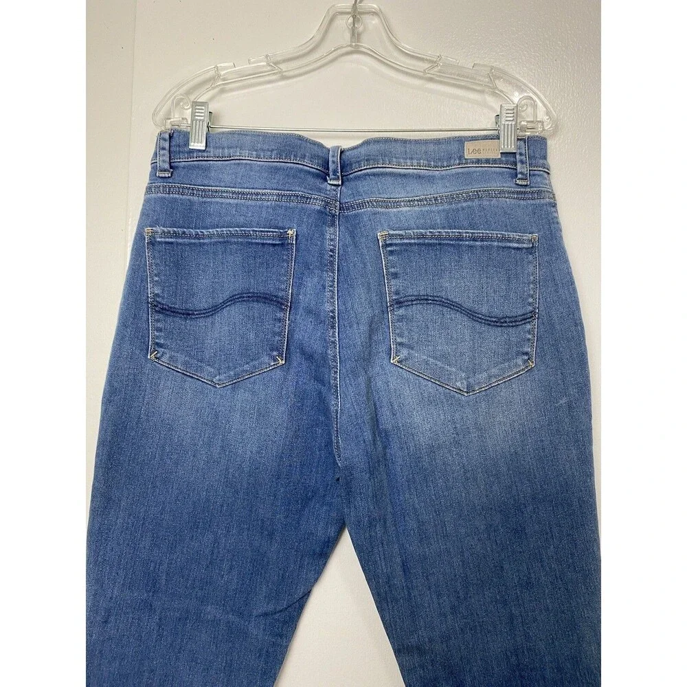 Lee Blue Jeans Women's 32 Sculpting Slim Fit Ankle Jegging Mid Rise Embroidered